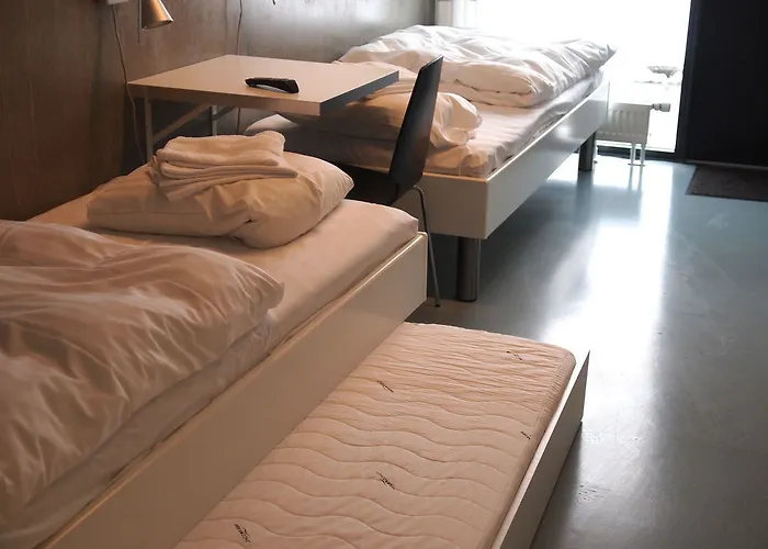 Otel Dbu & Kursuscenter 2*